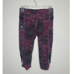 Athleta Be Free Kicker Capri leggings black pink white dot - XS  438837